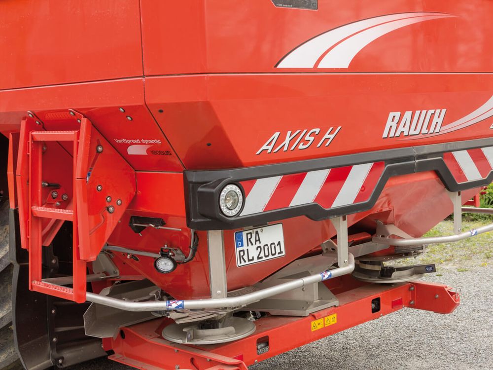 AXIS H 30.2 EMC (+W)  RAUCH Fertiliser Spreaders